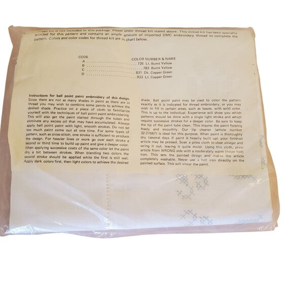 2 Lee Wards Stamped To Embroider Cross Stitch Primrose Pillowcases 55036 Kit - Picture 3 of 6